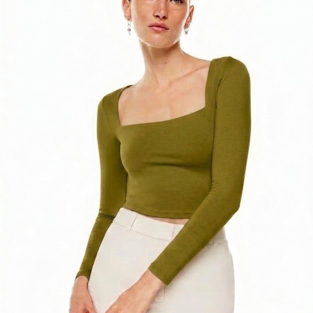 Babaton Olive Square-Neck Cropped Long Sleeve Top size Medium